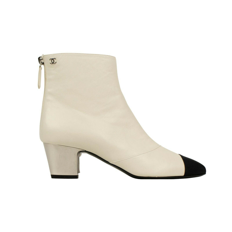 Lambskin Leather Grosgrain Cap Toe Short Boots - Ivory