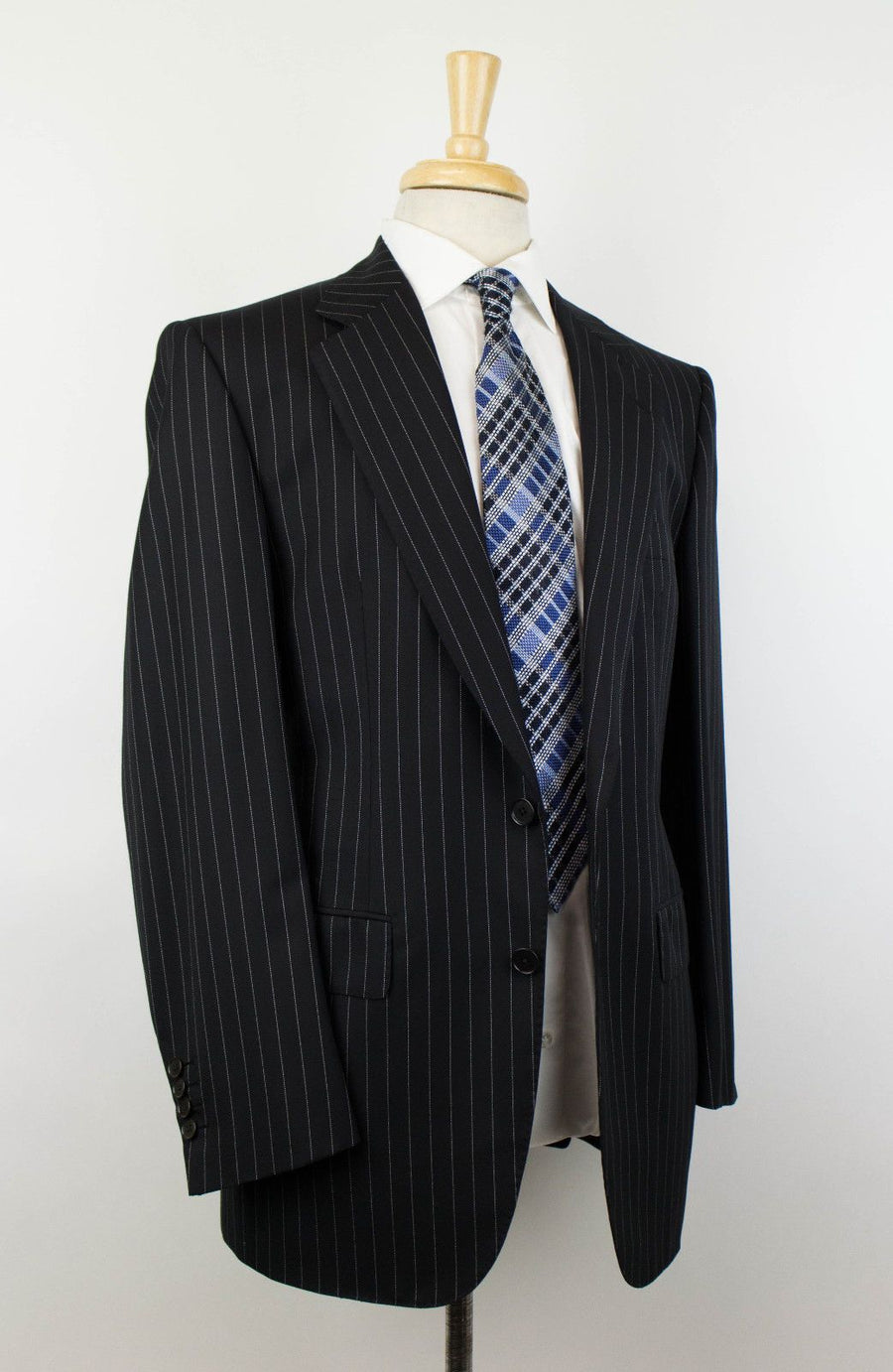 Drop 6 Pin Striped Super 150's Wool 2 Button Suit - Black / White