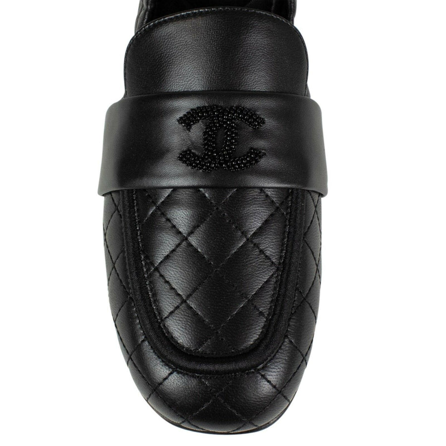 Quilted Lambskin Leather Logo Loafers Flats - Black