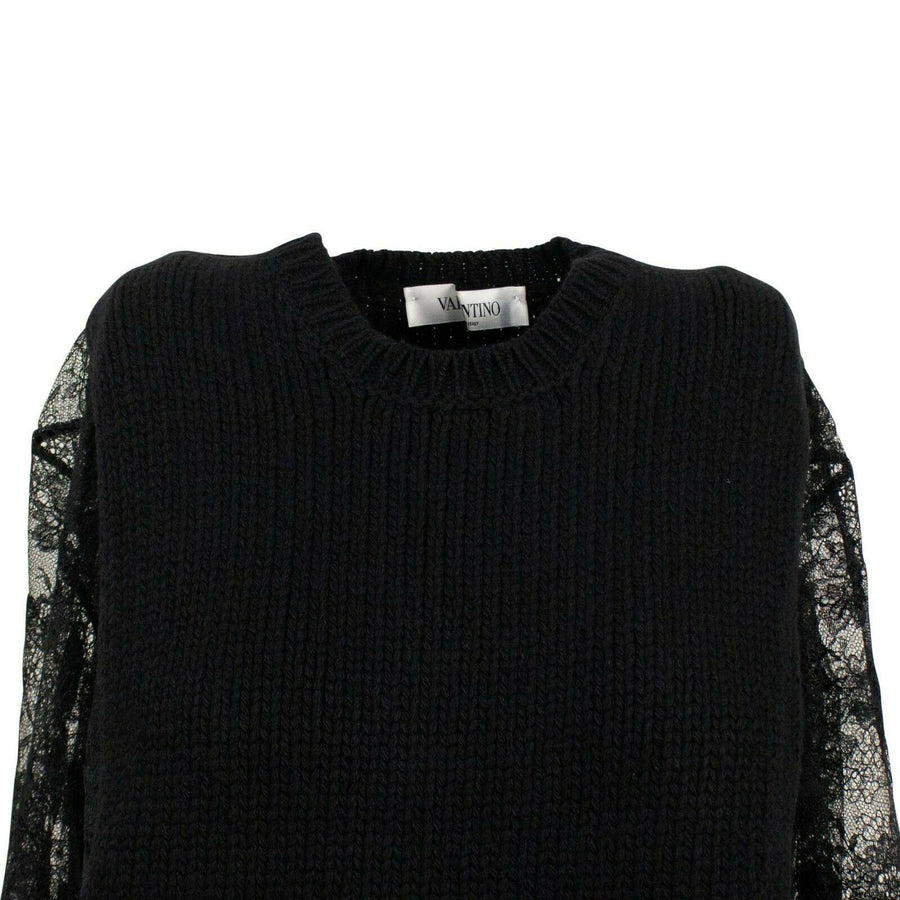 Chunky Knit With Lace Sleeves Sweater - Black