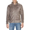 Geographical Norway - Upload_man_taupe