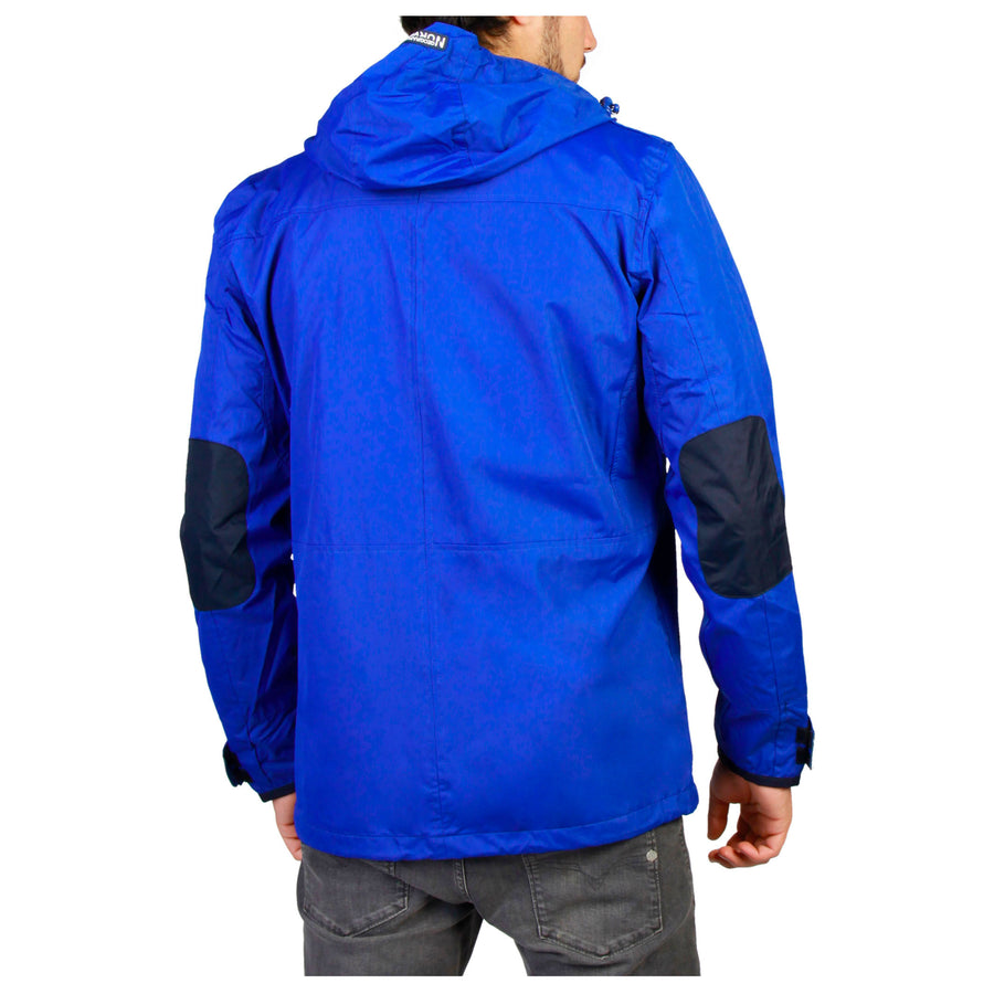 Geographical Norway - Clement_man_royalblue