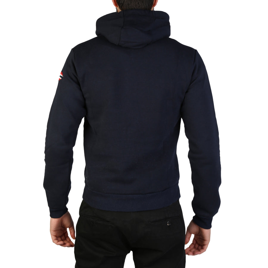 Geographical Norway - Garadock_man_navy