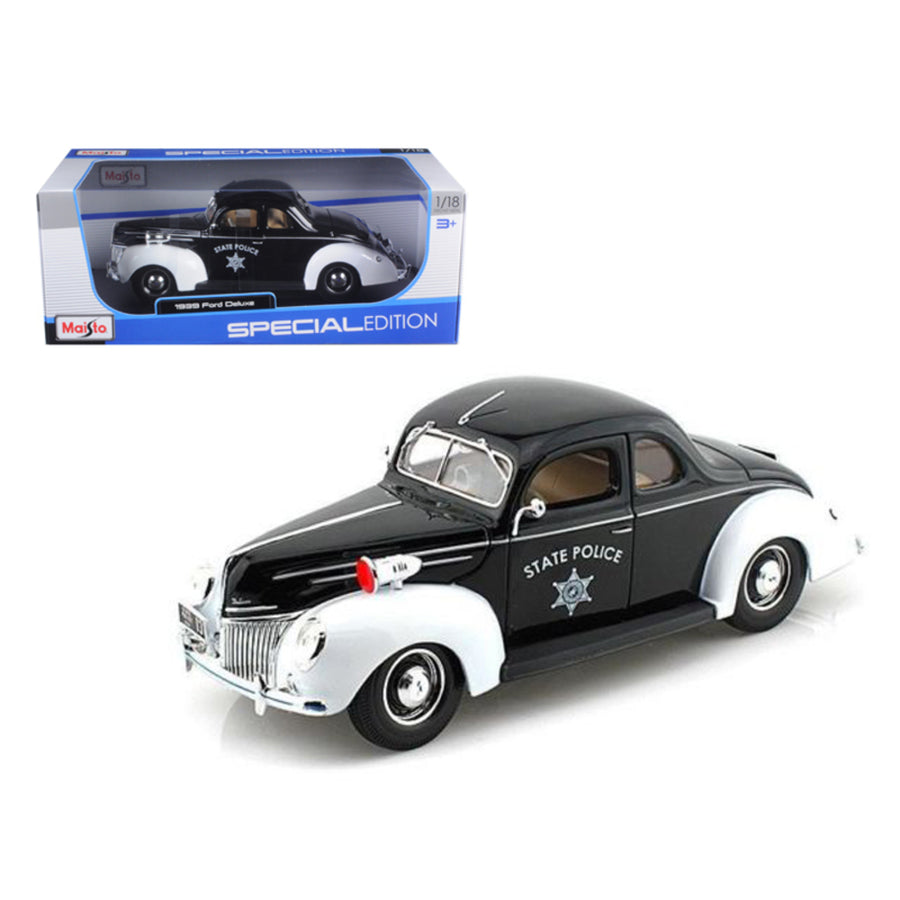 1939 Ford Deluxe Police 1/18 Diecast Model Car By Maisto 31366