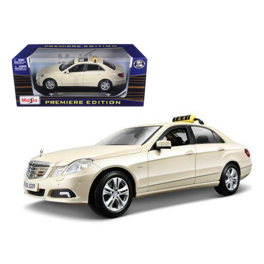 2010 Mercedes E Class German Taxi 1/18 Diecast Model Car By Maisto 36191