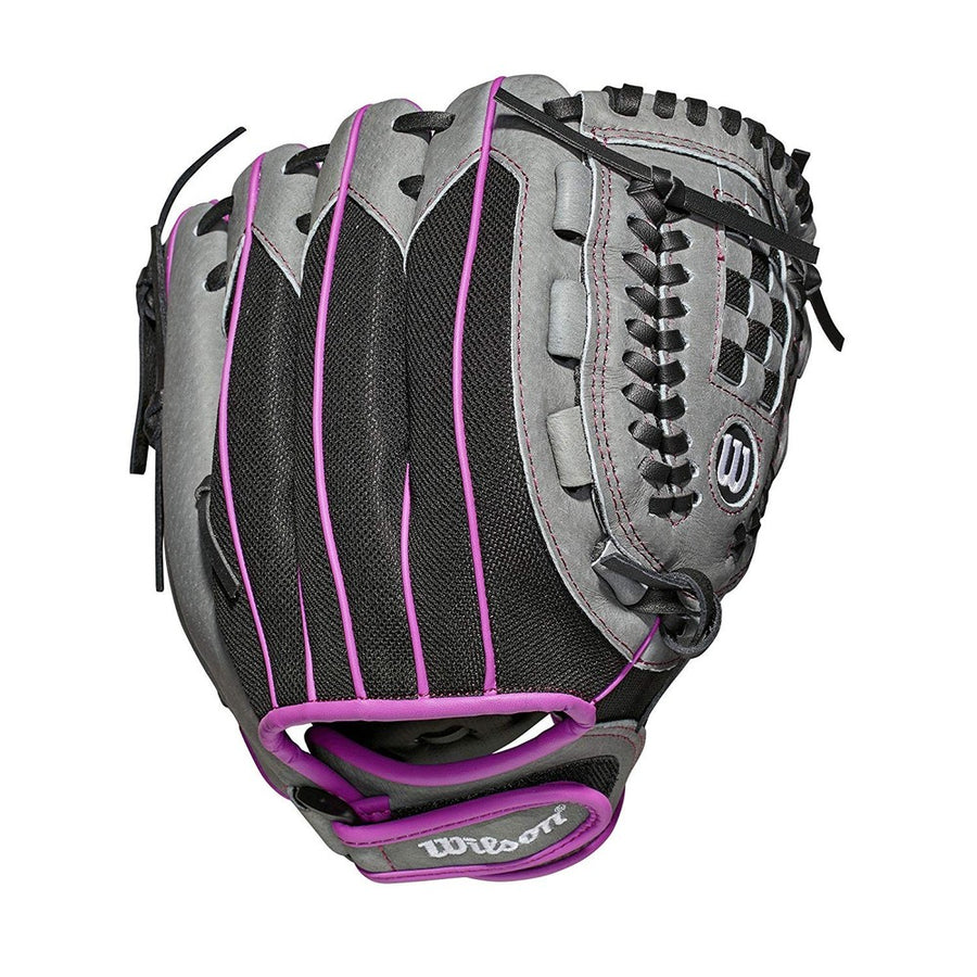 Wilson Flash All Positions 11 In. Softball Glove Rh