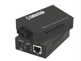 Legrand Media Converter - 100 Mbps - Ethernet; Fast Ethernet