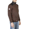 Geographical Norway - Tuteur_man_dbrown_black