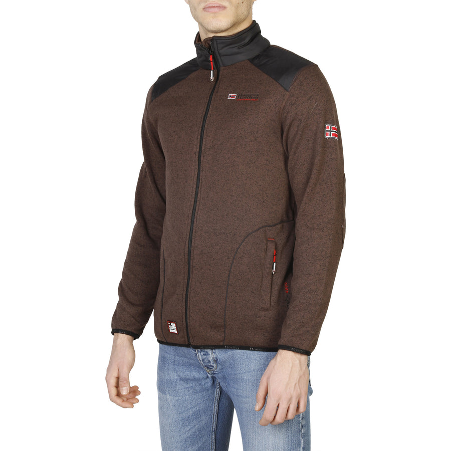 Geographical Norway - Tuteur_man_dbrown_black