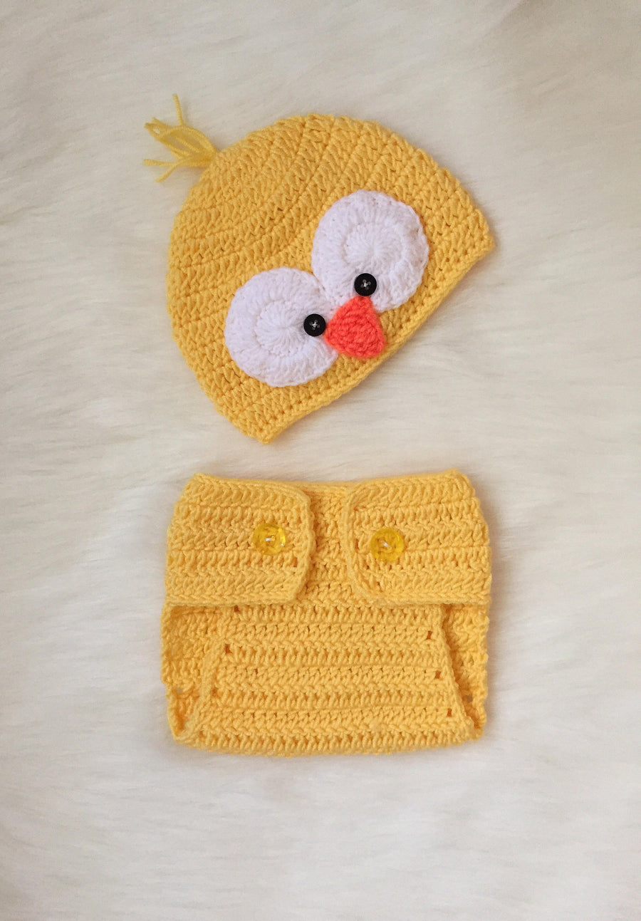 Handmade Baby Beanie and Diaper Cover, Little Chick