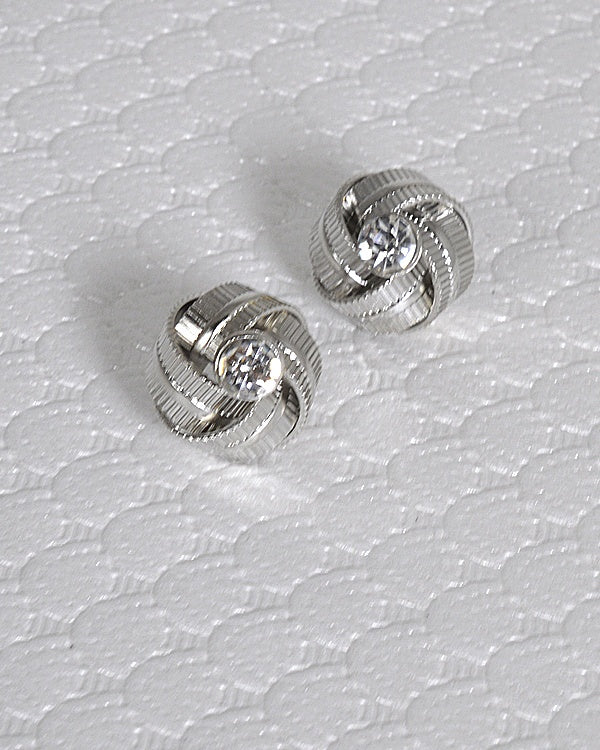 Textured Pattern Stud Earrings