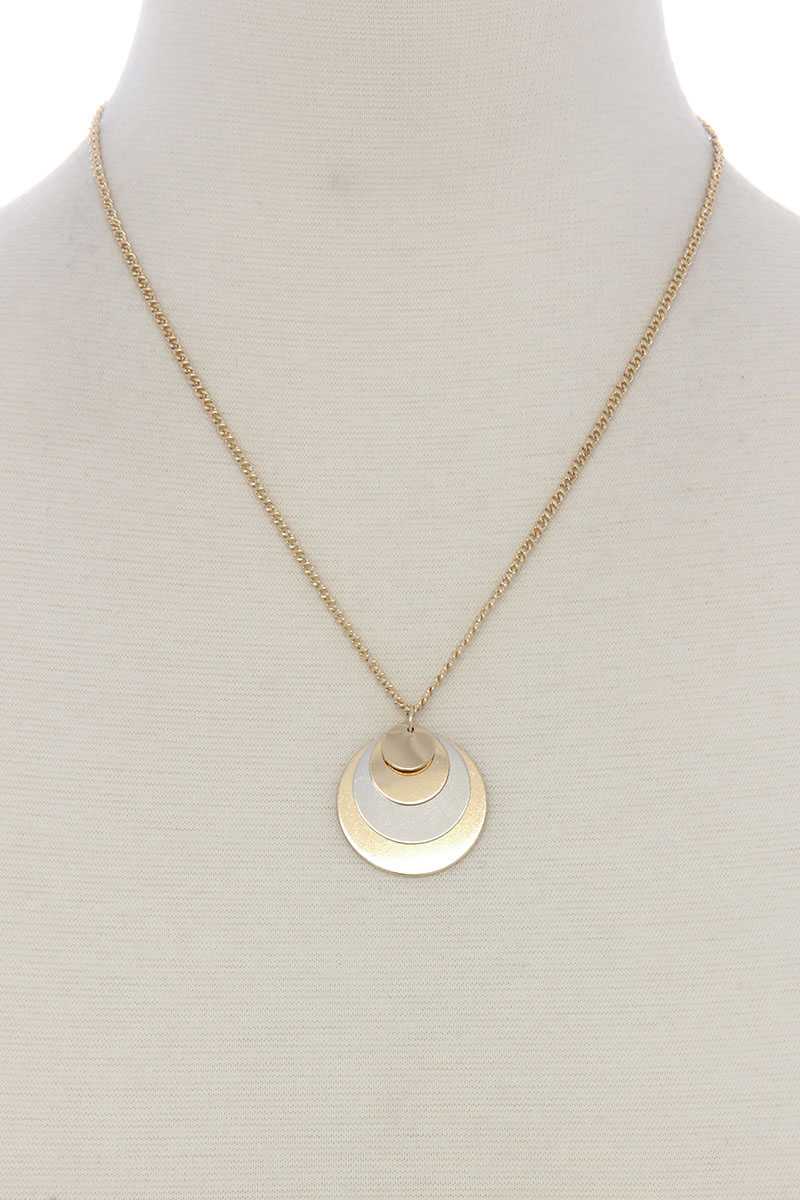 Circle linked pendant short necklace