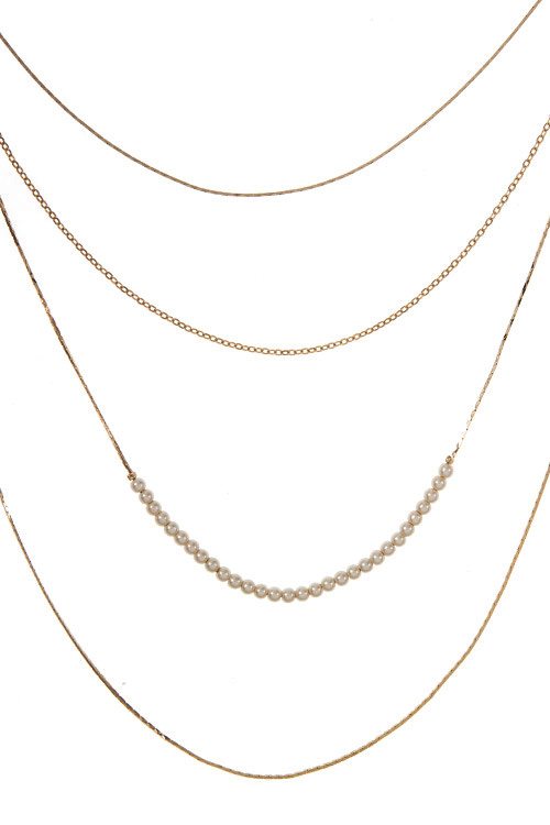 Multi layered flat chain aligned pearl accent necklace set