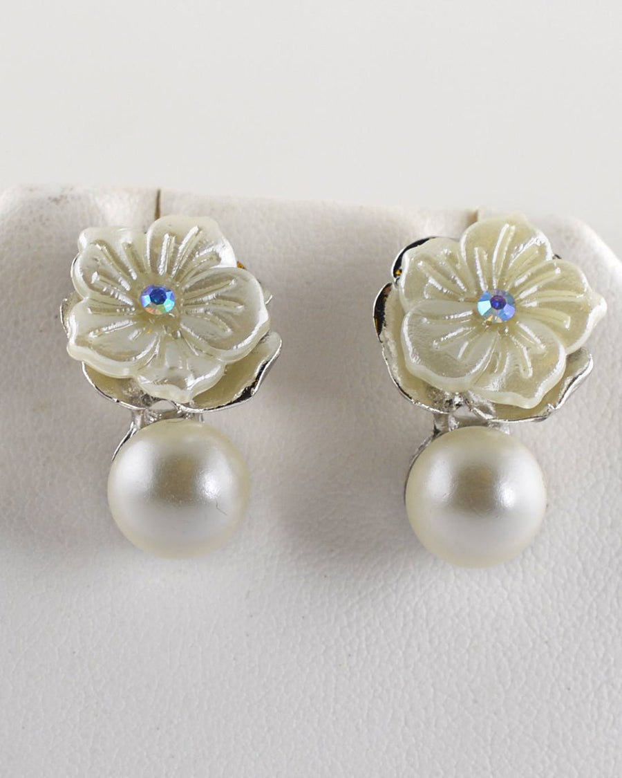 Floral pattern Pearl Embellished Drop Earrings