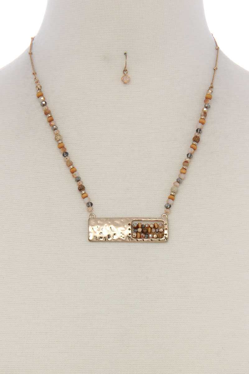 Patina rectangular shape open beaded pendant short necklace