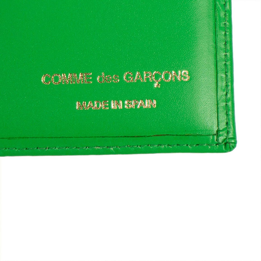 Leather Clover Embossed Bi-Fold Wallet - Green