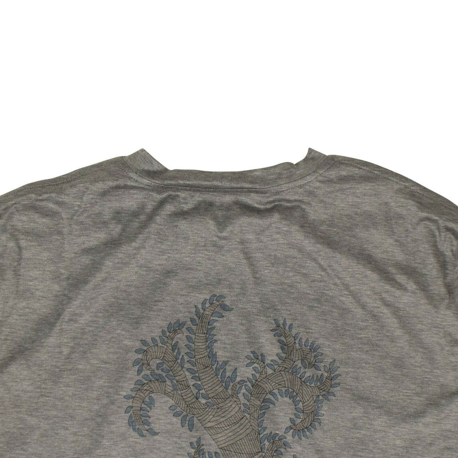 Cotton Tree Design On Back T-shirt - Gray / Tan