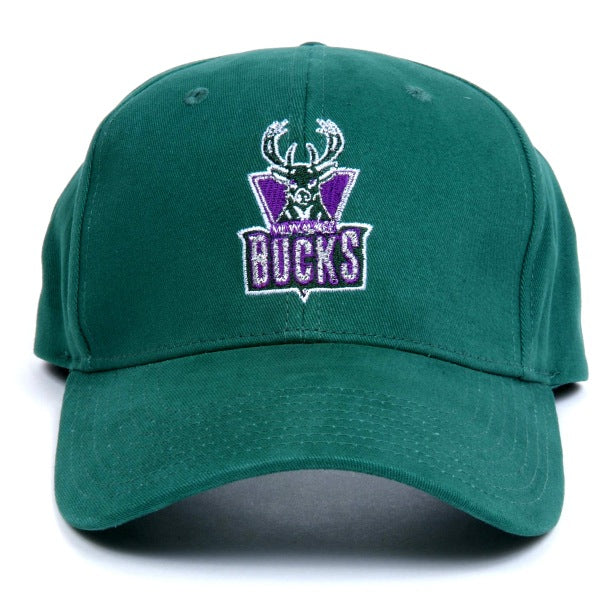 Milwaukee Bucks Flashing Fiber Optic Cap