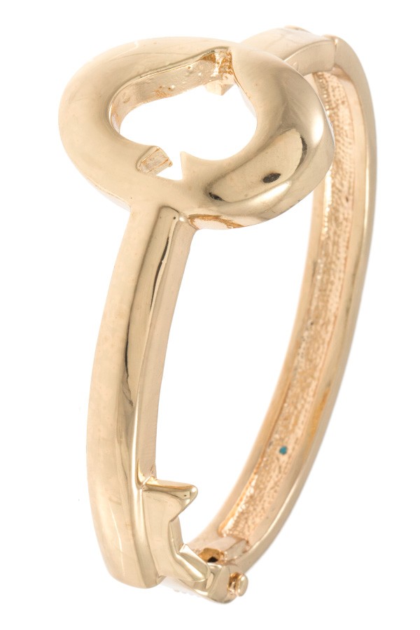 Spade cut out shape bangle bracelet