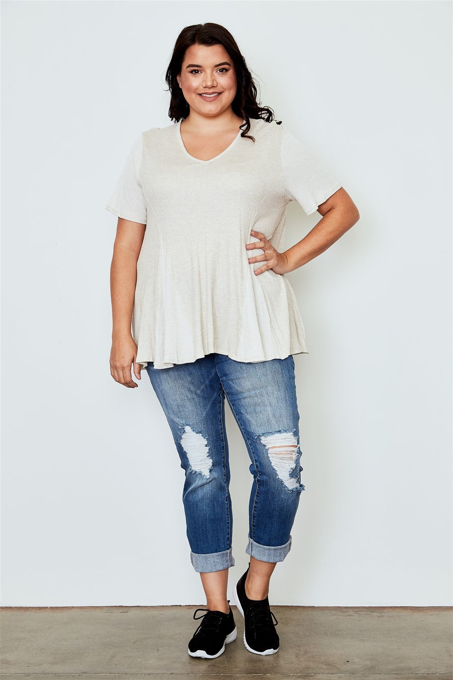 Plus size v neck loose top