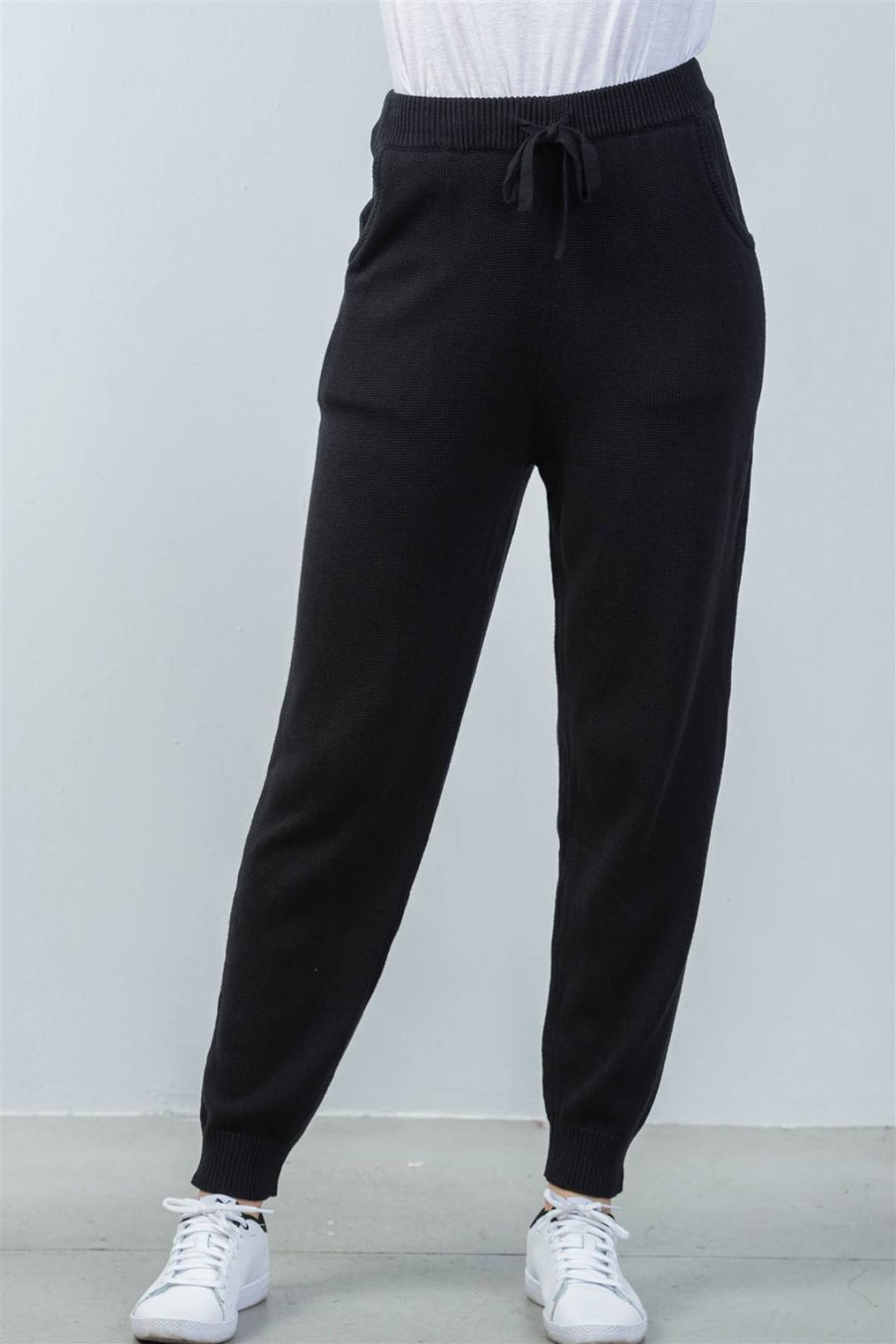 Ladies fashion elasticized ribknit black lounge joggers pants