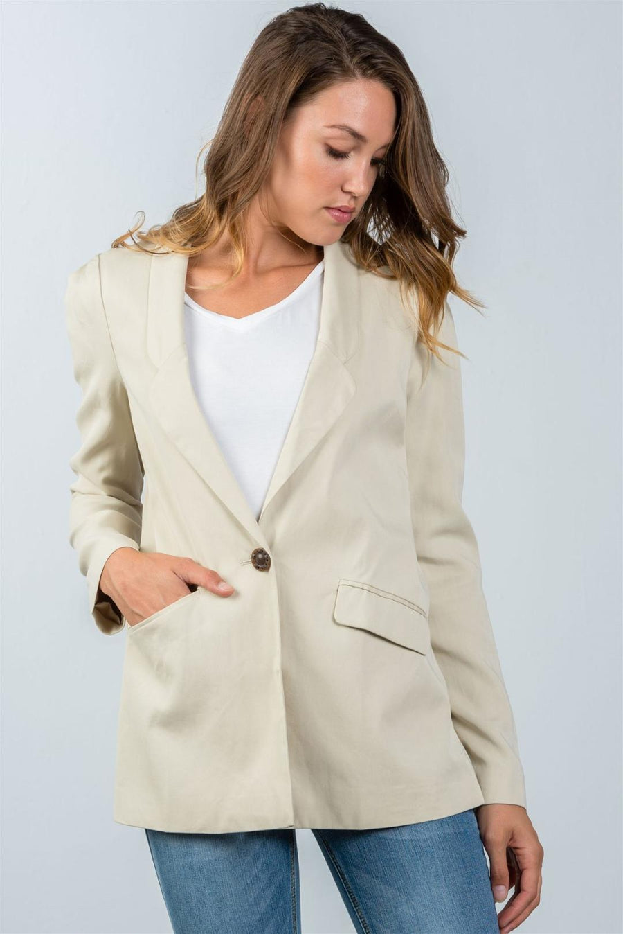 Ladies fashion one button closure blazer