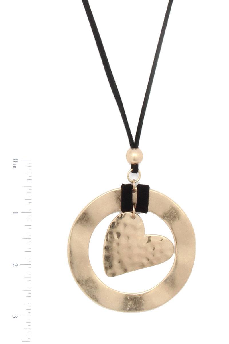 Hammered Circle Heart Shape Pendant Suede Necklace