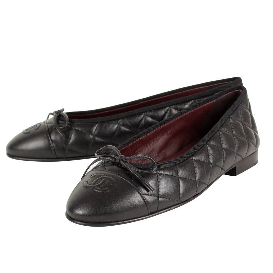 Quilted Leather Ballerina Flats - Black