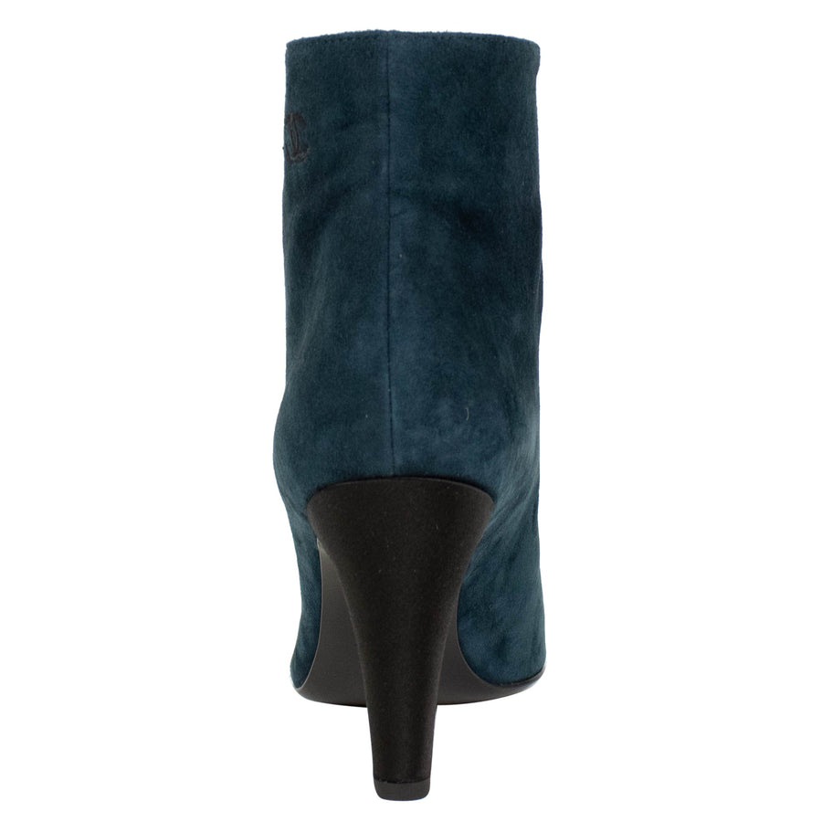 Suede Calfskin Cap Toe Heels Boots - Blue