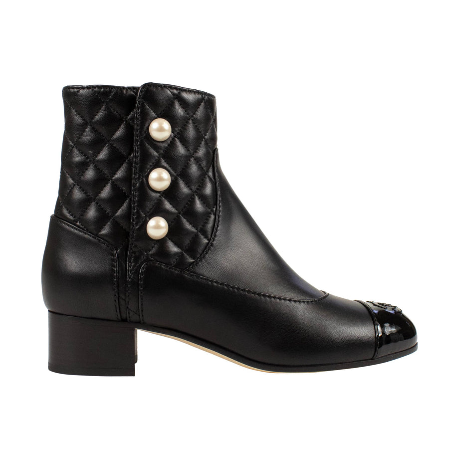 Quilted Leather Pearl Snap Short Boots - Black