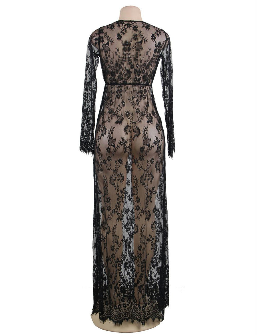 Plus Size Black Delicate Lace Long Sleepwear Gown