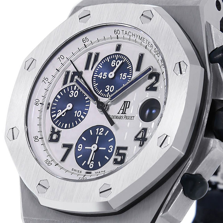 Audemars Piguet Royal Oak Offshore, Navy 42MM Chronograph 26170ST.OO.D305CR.01(PRE-OWNED)