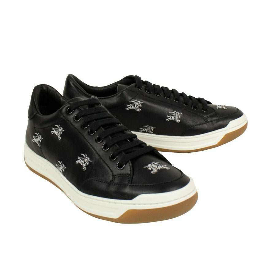 'Timsbury' Knight Embroidered Sneakers - Black