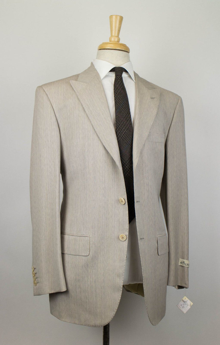 Herringbone Wool 3 Roll 2 Button Suit - Beige