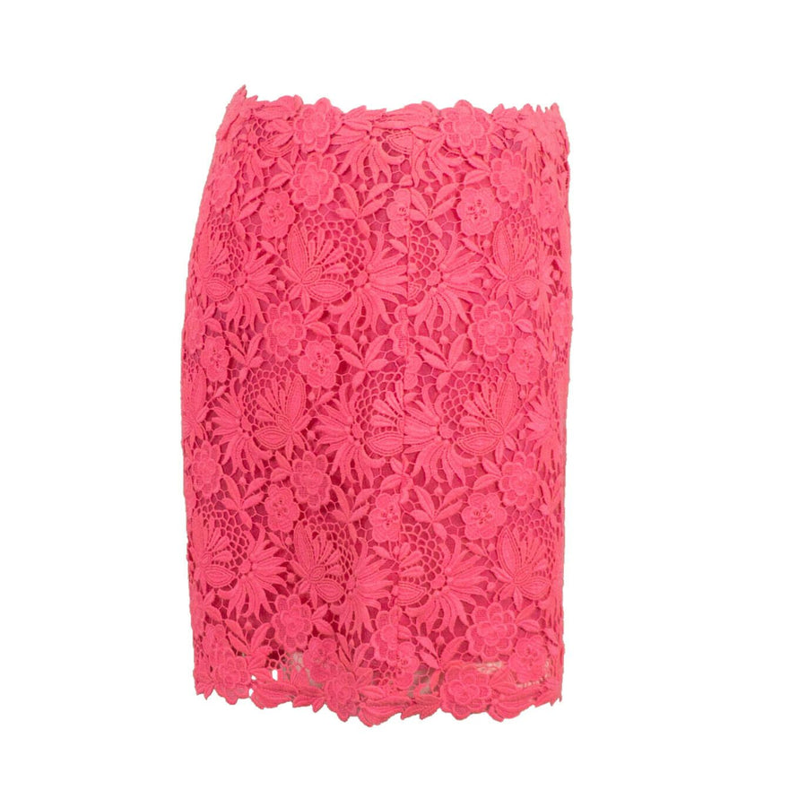 Floral Embroidered Shorts - Pink